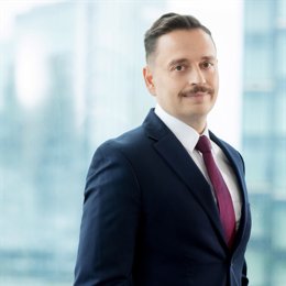 “秋冻”“贴秋膘”有讲究!专家回应秋季养生热门话题